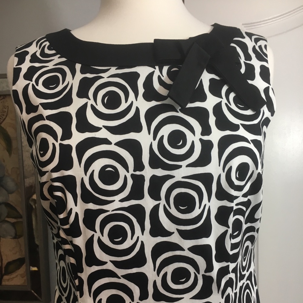 Tahari Black & White Dress! - Picture 3 of 8